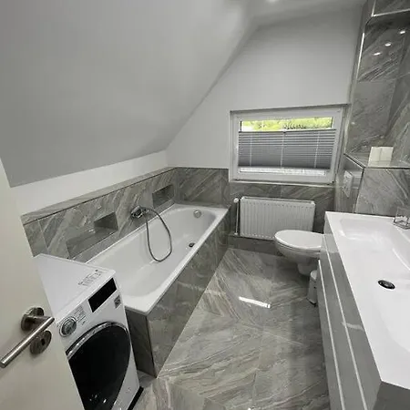 Reihenhaus In Ruhiger Lage Apartman *
