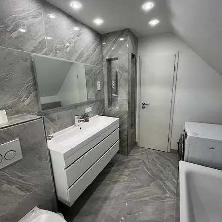Reihenhaus In Ruhiger Lage Apartman